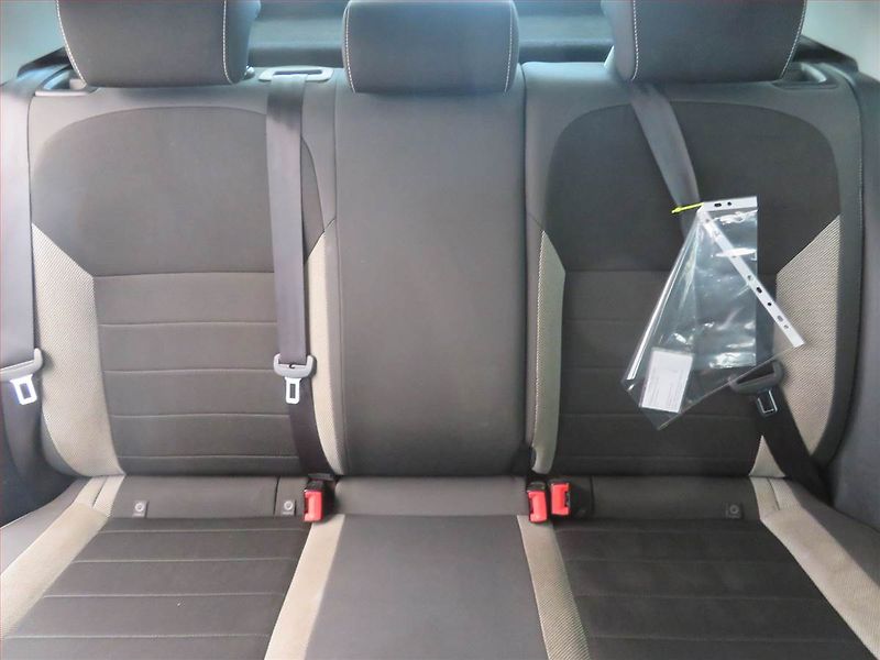 Škoda Rapid (2018) Ambition 1.6 TDI, Tempomat - fotka 10 z 15