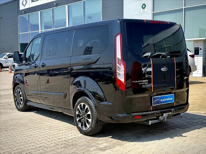 Ford Tourneo Custom 2,0 136kW Sport L1 Webasto - fotka 4 z 29