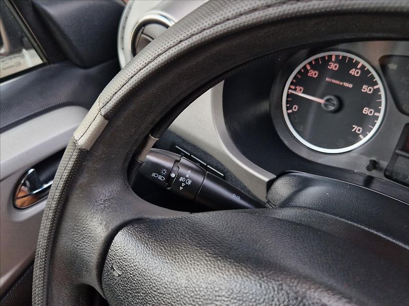 Peugeot Partner 1,6 MPi PANORAMA +ZIMNÍSADAKOL - fotka 24 z 32