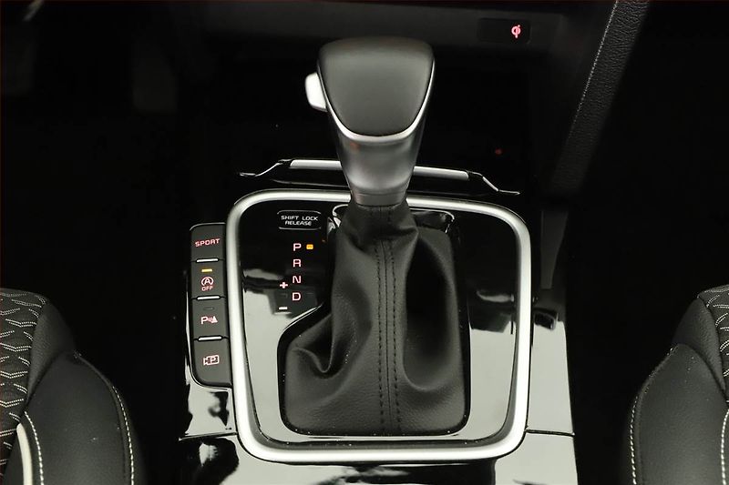 Kia XCeed (2025) 1.5 T-GDI, TOP, FullLed - fotka 10 z 18