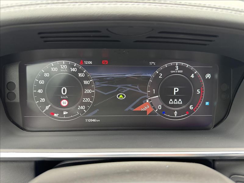 Land Rover Range Rover 4,4 SDV8 VOGUE AWD ČR DPH - fotka 16 z 38