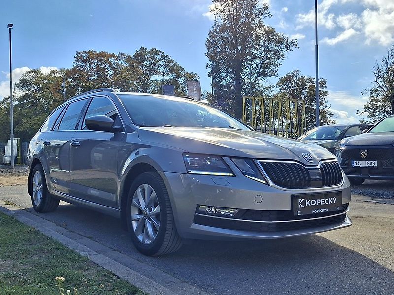 Škoda Octavia COMBI 2,0 TDI 150k M6 - fotka 8 z 25