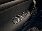 Renault Mégane (2018) 1.6 SCe, Xenony, Tempomat - náhled 16