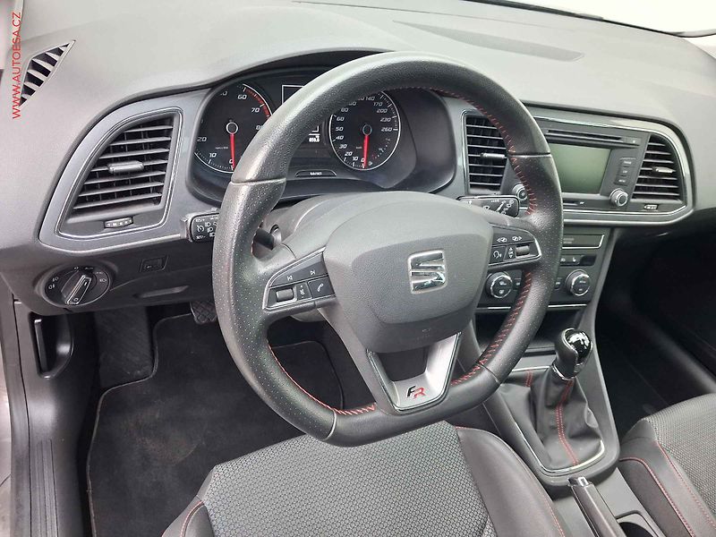 Seat Leon (2014) 1.4 TSi, FR, výhřev sed - fotka 12 z 16