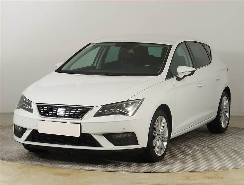 Seat Leon (2020) 1.5 TSI, Kůže, Navi, Tempomat - fotka 2 z 19