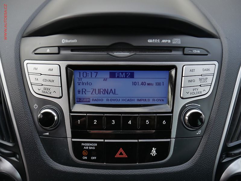 Hyundai ix35 (2012) 2.0CRDi 4x4, 1.maj,ČR, AC - fotka 18 z 24