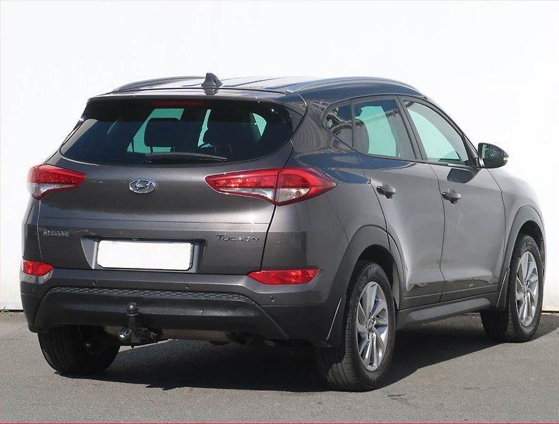 Hyundai Tucson (2016) Trikolor 1.7 CRDi, ČR,1.maj - fotka 5 z 23