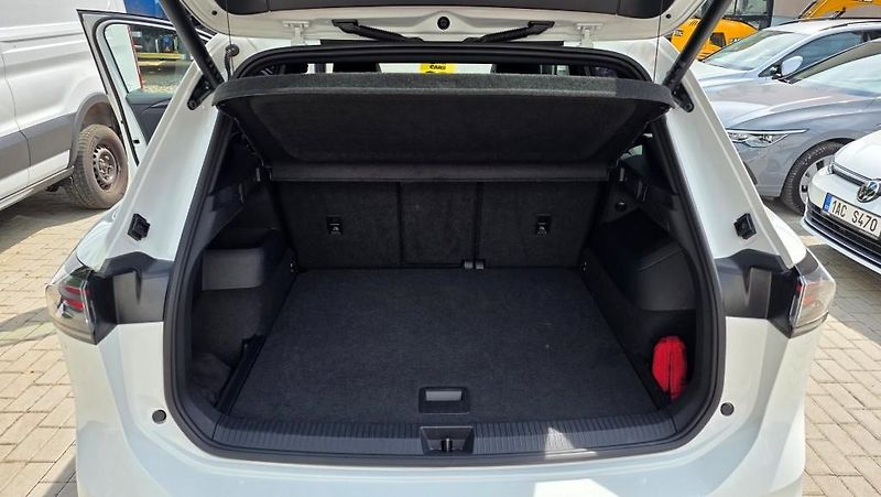 Volkswagen Tiguan (2025) 1.5 eTSI 110 kW Goal TZ - fotka 12 z 38