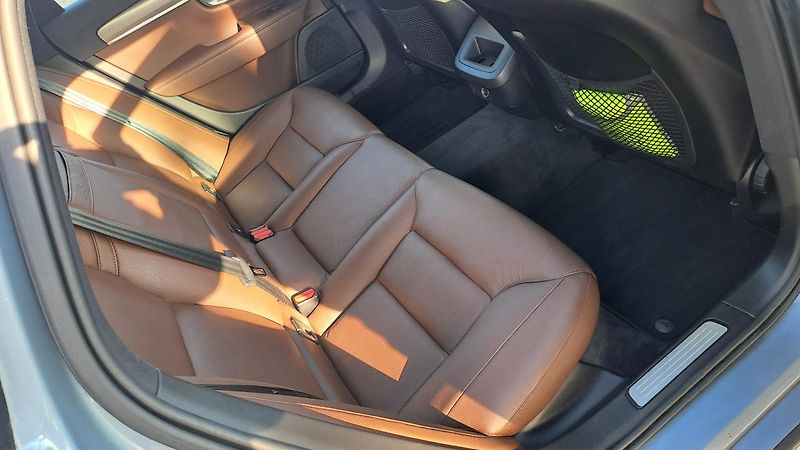 Volvo V90 2.0 D4 Momentum NAVI Automat - fotka 11 z 33