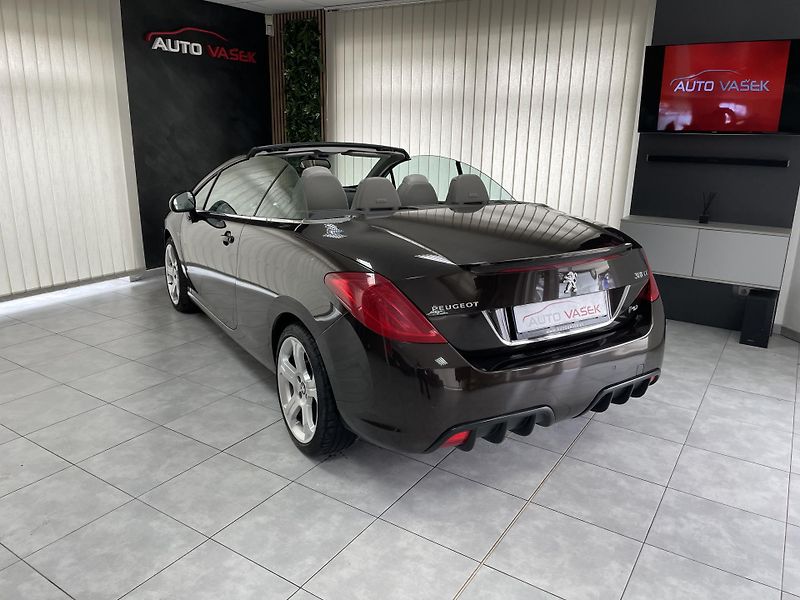 Peugeot 308 CC 1.6 THp 147kW  DIGIAC NAVI  - fotka 17 z 31
