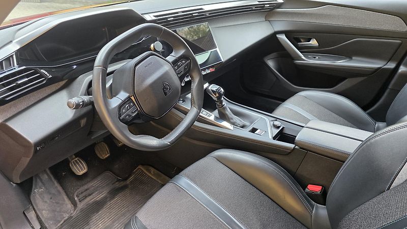 Peugeot 308 (2022) Výborný stav - fotka 4 z 11