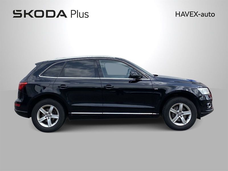 Audi Q5 (2012) 2.0 TDI Quattro - fotka 2 z 14