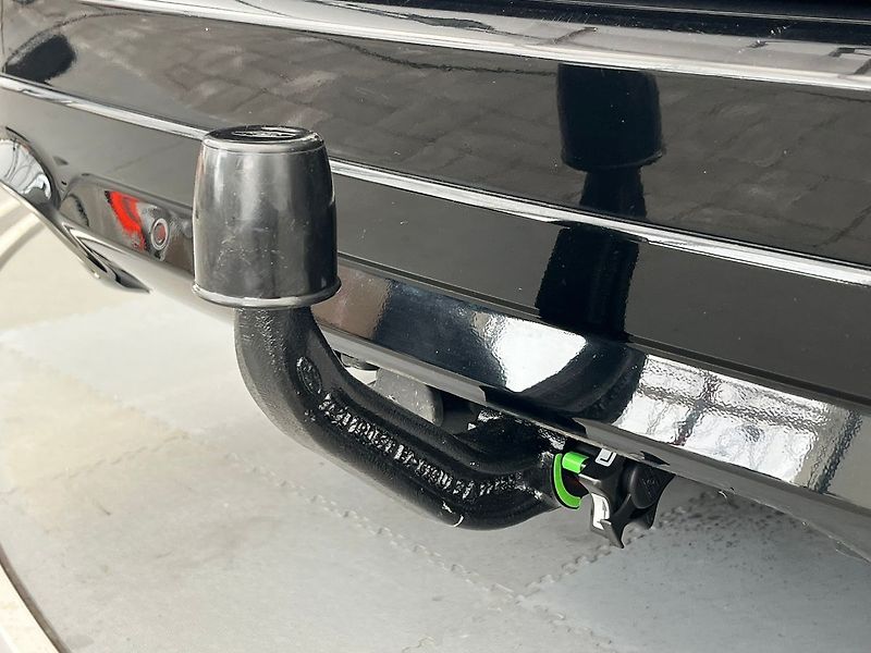 Ford S-MAX 2,5 FHEV Vignale 140KW  7 míst - fotka 48 z 57