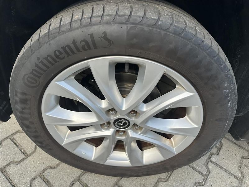 Mazda CX-5 2,0 Sports-Line 4x4 - fotka 28 z 35