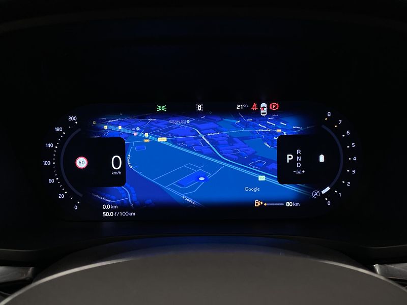Volvo V60 B4 DARK PLUS AUT CZ - fotka 25 z 50