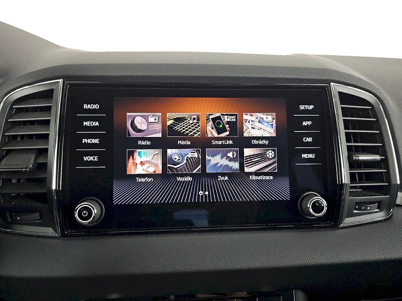 Škoda Karoq (2020) 1.5TSi 110kW Ambition Tažné - fotka 21 z 31