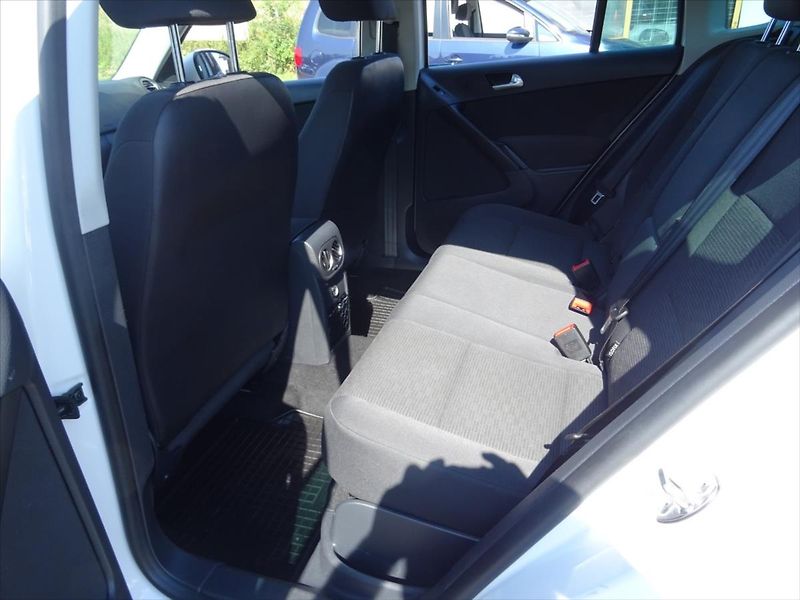 Volkswagen Tiguan 1,4 Koupen v ČR 1.Majitel - fotka 12 z 29