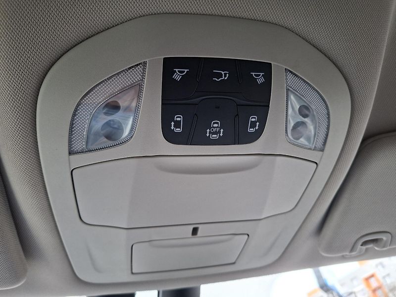 Chrysler Pacifica (2021) 3,6L V6, 7míst, kůže, Adapt - fotka 37 z 50
