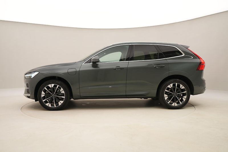 Volvo XC60 T8 AWD RECHARGE ULTRA BRIGHT - fotka 10 z 67