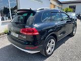 Volkswagen Touareg (2011) 3.0 TDi Bi-Xenon,NAVI, DPH - náhled 1