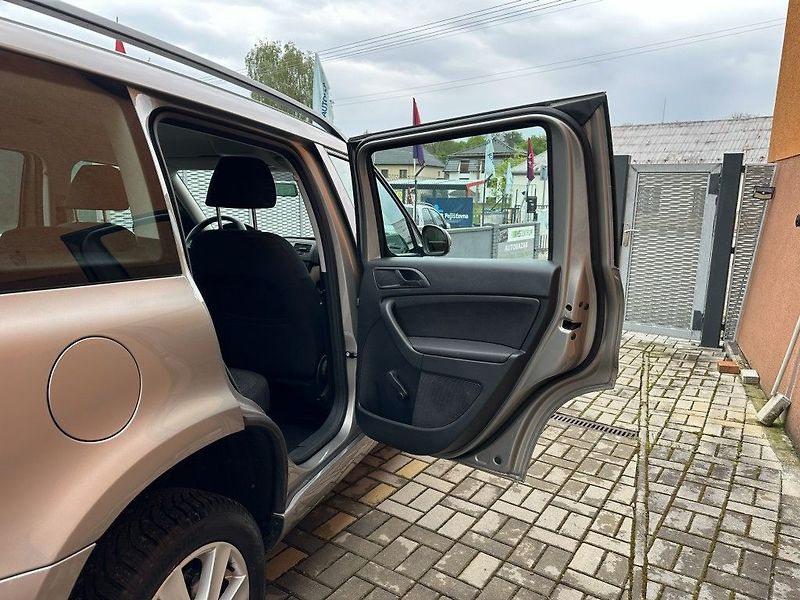 Škoda Yeti 2.0 TDI 81kW 4x4 serviska - fotka 19 z 23