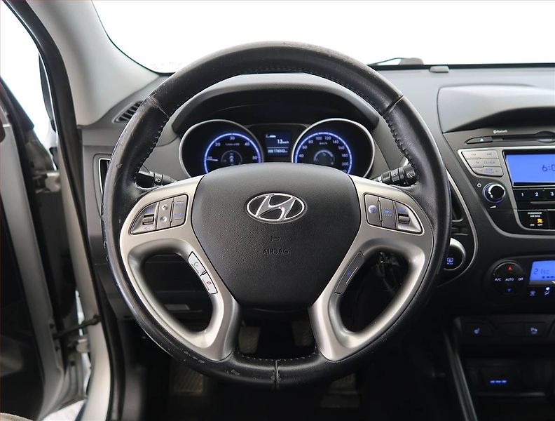 Hyundai ix35 (2012) 1.7 CRDi, Tempomat - fotka 15 z 18