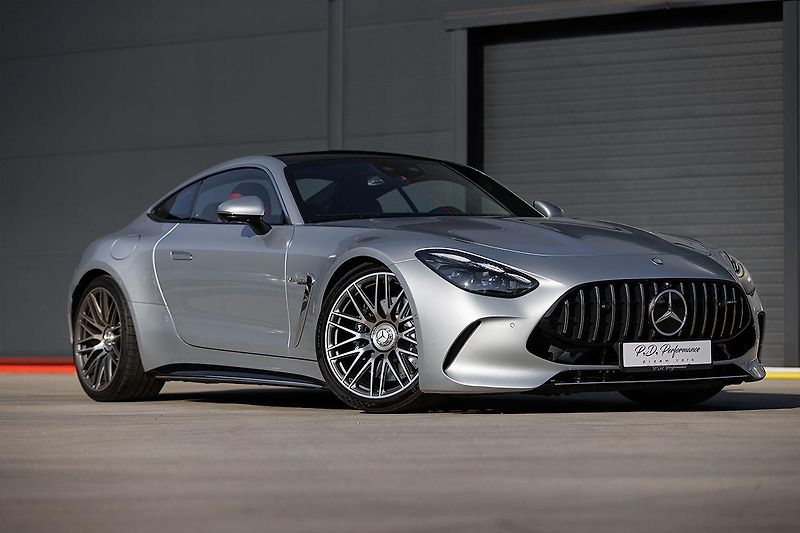 Mercedes-Benz AMG GT (2024) Coupe 63 V8 Biturbo 4Matic+  - fotka 2 z 45