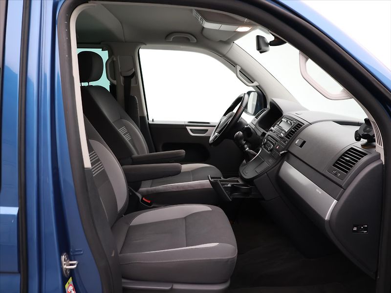 Volkswagen Multivan 2,0 TDI 103kW Highline Tažné - fotka 12 z 34