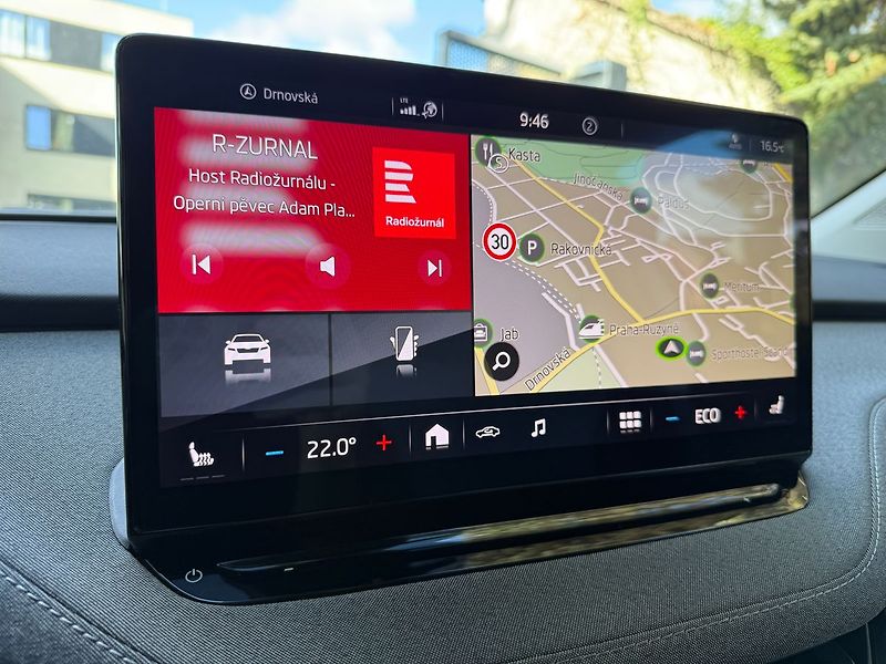 Škoda Enyaq 82 kWh / LOFT / Matrix LED/ Te - fotka 18 z 43