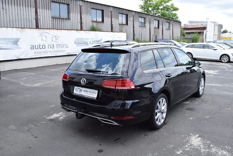 Volkswagen Golf Variant (2020) 1.5TSI 110kw HLBMT TAŽ LED KAM - fotka 7 z 49