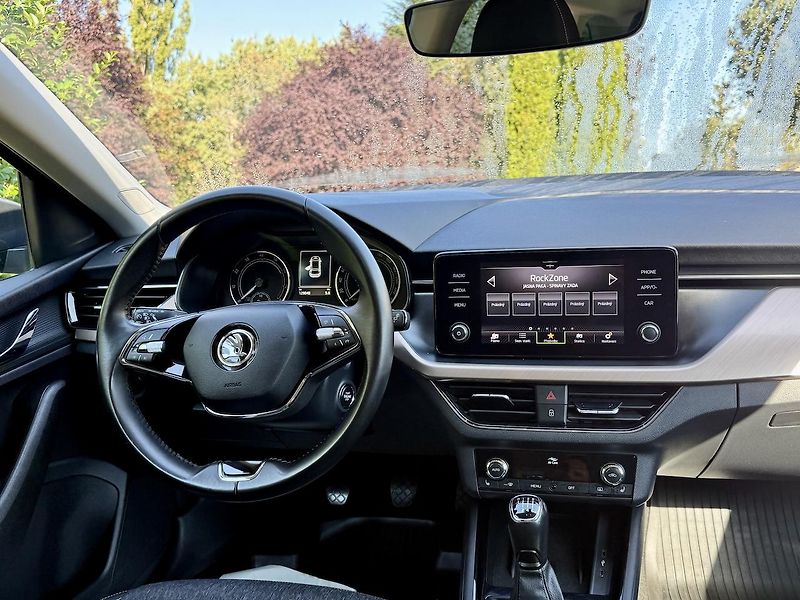 Škoda Scala (2022) 1.5TSi 110kW STYLE Kamera ČR  - fotka 6 z 16