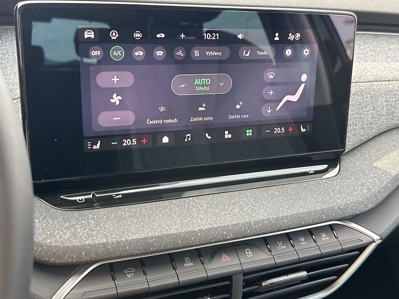 Škoda Octavia (2025) 2.0 TDI DSG Top Selection - fotka 19 z 34