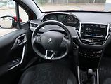 Peugeot 2008 (2019) 1.2 PureTech, ČR,1.maj - náhled 7
