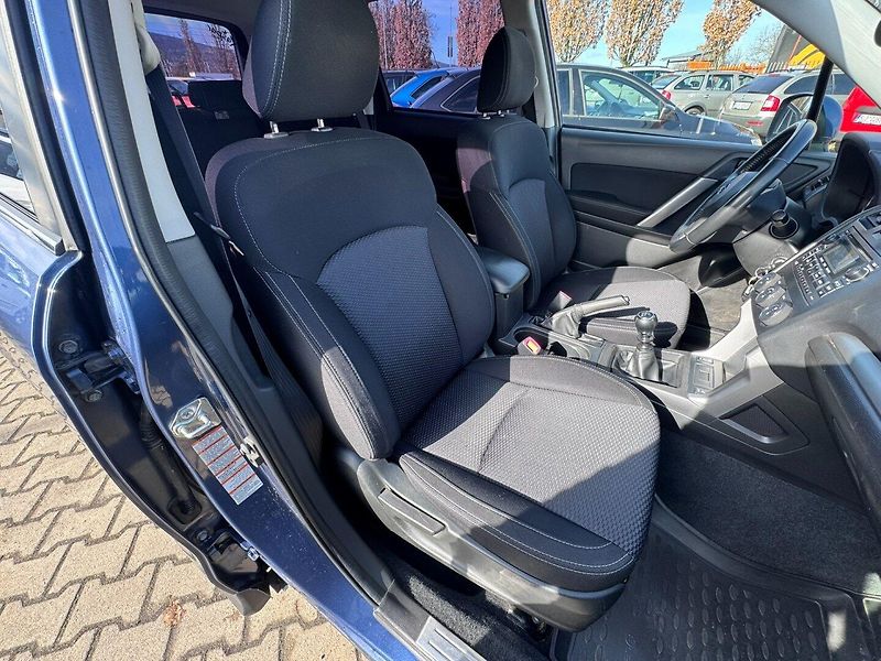 Subaru Forester (2013) 4X4 2,0D 108 KW TAŽNÉ 2.MAJ - fotka 39 z 50