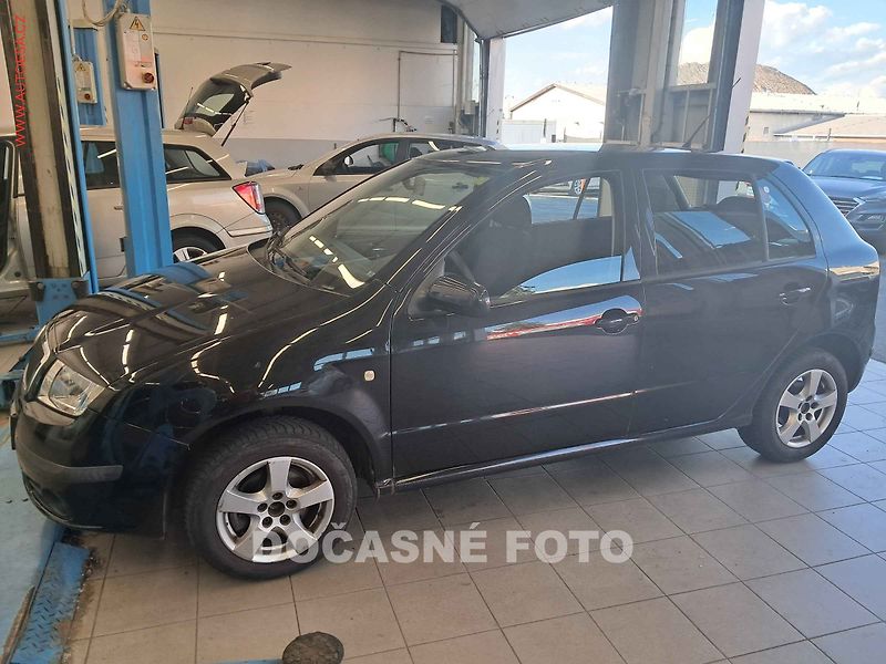 Škoda Fabia (2006) 1.9 TDi, Ambiente, TZ - fotka 1 z 3