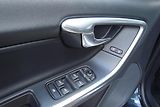 Volvo V60 (2013) PLUG-IN-HYBRID,2.4D6,AWD,158kW - náhled 38