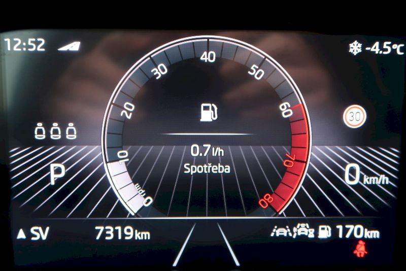 Škoda Scala (2025) Top Selection 1,0 TSI 85 kW DS - fotka 7 z 29