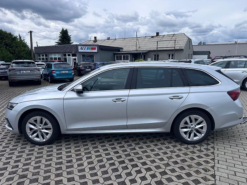 Škoda Octavia 2.0 TDI Style - fotka 6 z 15