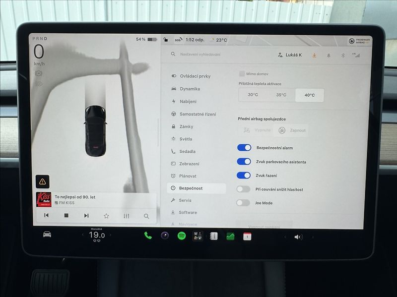 Tesla Model Y 0,0 Long Range 378kW 1.maj DPH - fotka 39 z 50