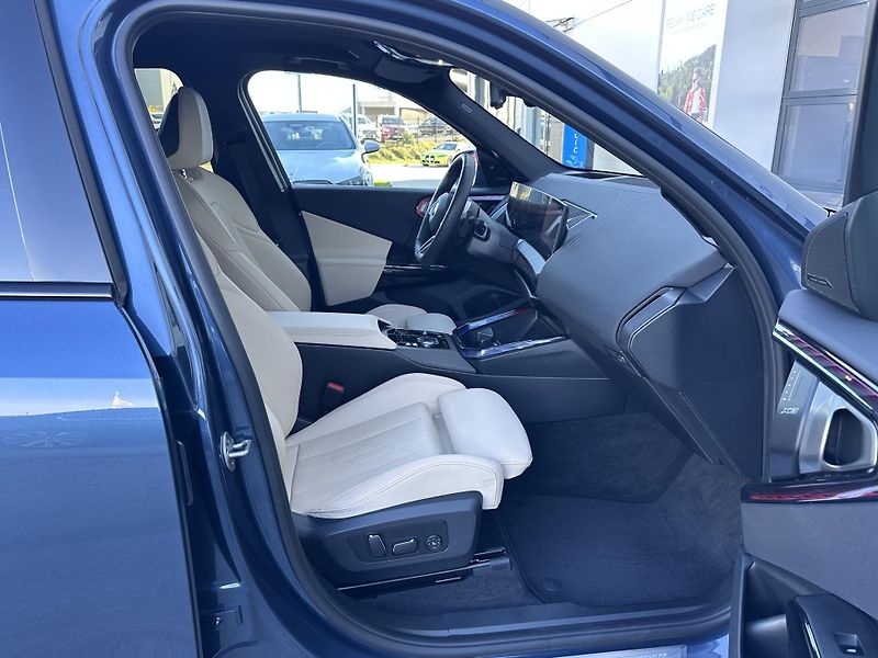 BMW X3 xDrive40d M-Sport - fotka 9 z 31