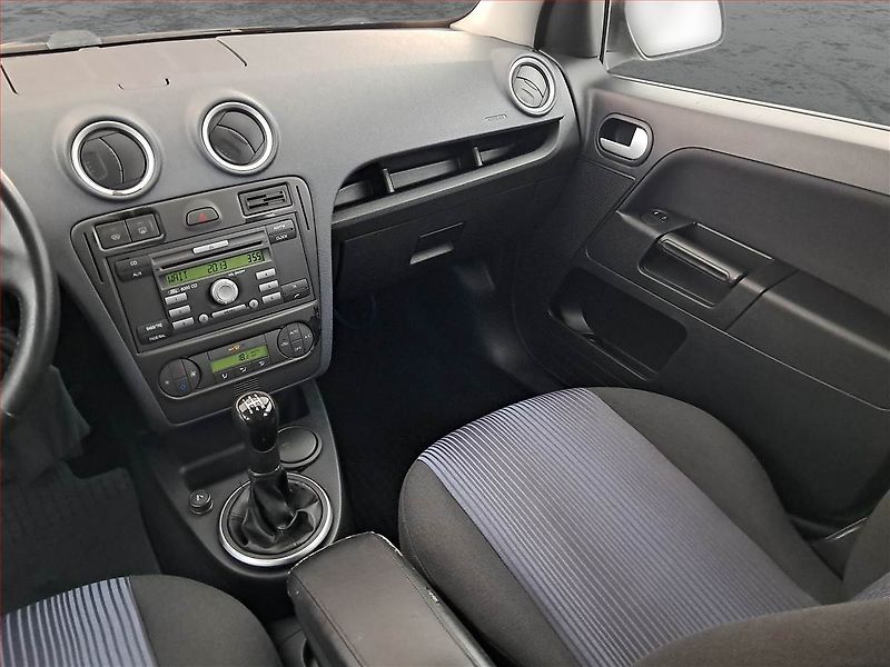 Ford Fusion (2007) 1.4, po STK, jezdí výborně - fotka 8 z 17