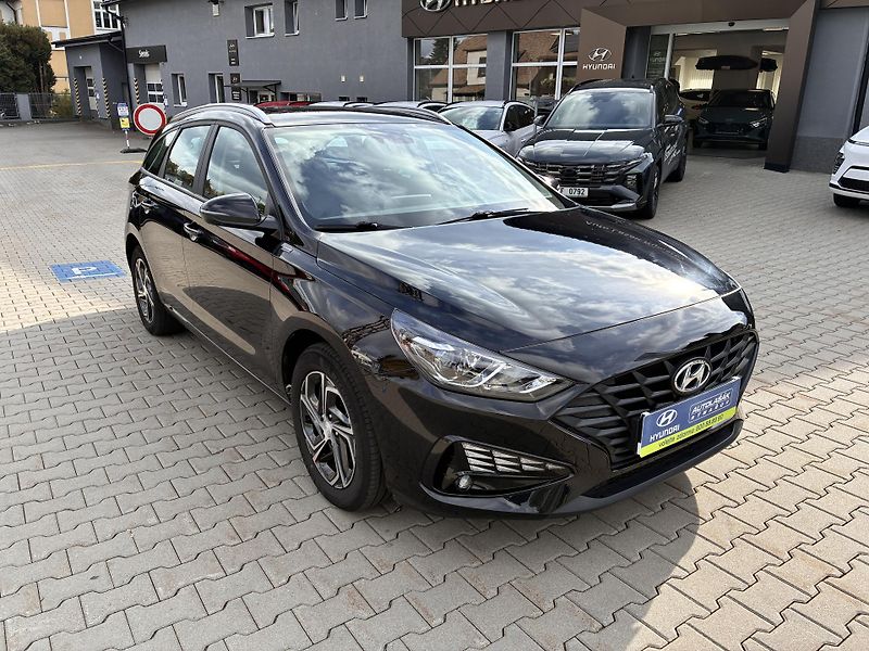 Hyundai i30 1.5DPi 81kW COMFORT ALU        - fotografie inzerátu