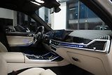 BMW X7 (2023) 40D 250KW M-SPORT MASÁŽE TAŽNÉ - náhled 19