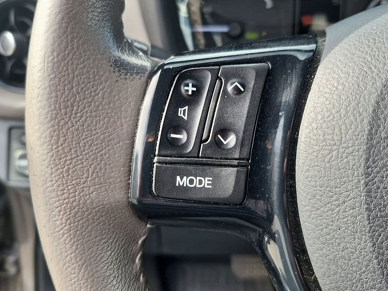 Toyota Yaris Selection Smart 1,5 Hev - fotka 15 z 28