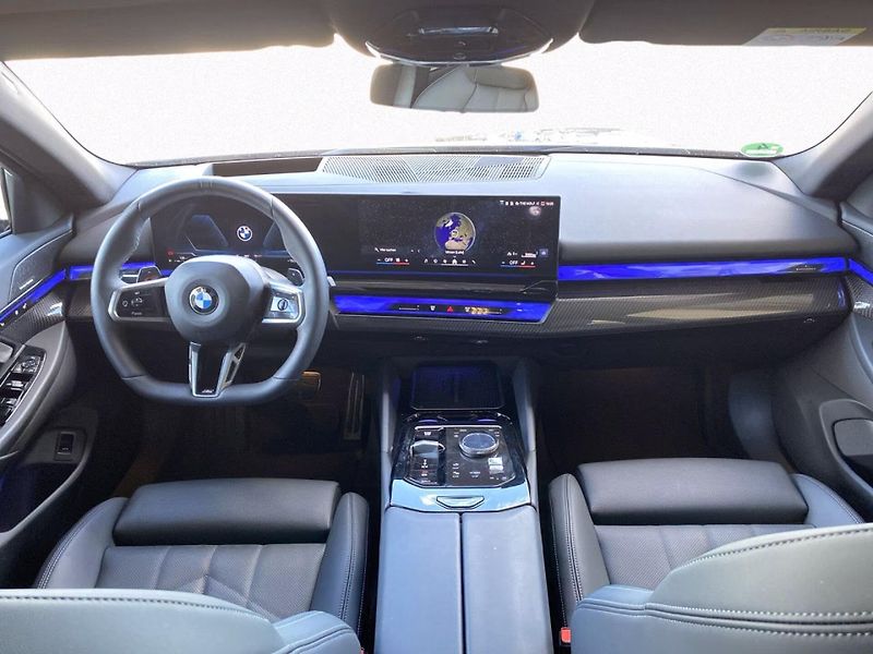 BMW Řada 5 520i M-Sport 360 HuD NezTop Ve - fotka 8 z 10