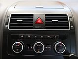 Volkswagen Touran (2013) 2.0 TDI, Navi, Tempomat - náhled 12