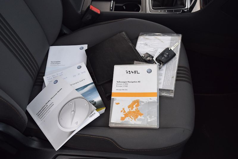 Volkswagen Golf Variant (2016) 1.4TSI 110kw COMFORTLINE TAŽNÉ - fotka 45 z 45