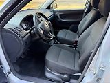Škoda Fabia 1,2 TSi Best of /1.maj./servis - náhled 11