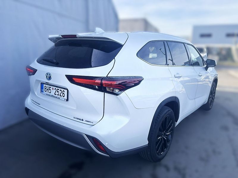 Toyota Highlander Executive + JBL (Premium paint - fotka 5 z 7