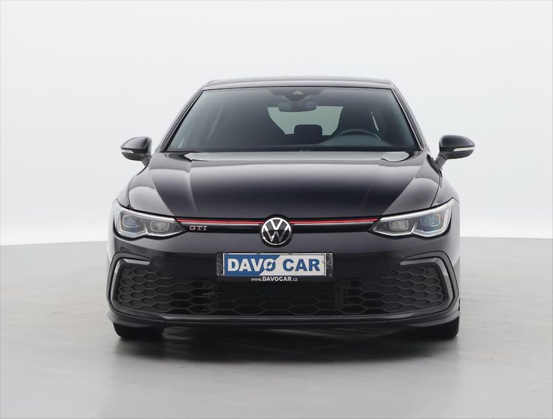 Volkswagen Golf 2,0 TSI GTI 180kW DSG DPH - fotka 2 z 41